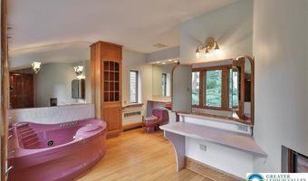 2835 Parkway Blvd, Allentown, PA 18104