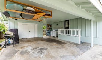 447- A Manono St, Kailua, HI 96734