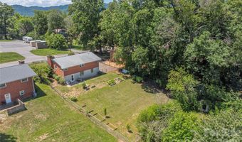 16 Oteen Church Rd, Asheville, NC 28805