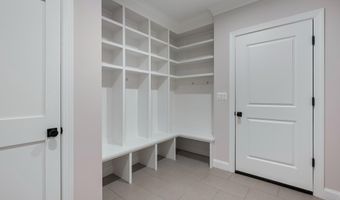 6405 WILMETT Rd, Bethesda, MD 20817