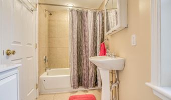 1834 LIGHT St, Baltimore, MD 21230