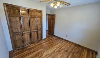 713 Mcgrath Pond Rd, Belgrade, ME 04917