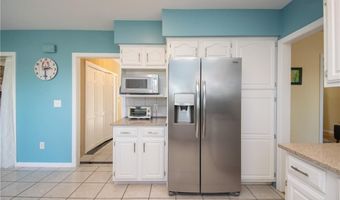 20 Morrison Ave, Middletown, RI 02842
