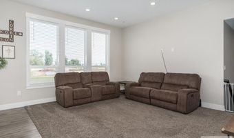 180 E 335 N, Blackfoot, ID 83221