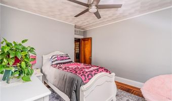 17 Marden St, Cranston, RI 02910