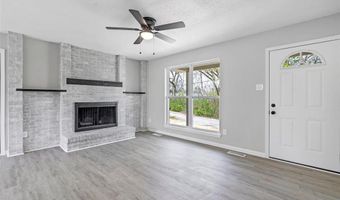 156 Hinrichs Ln, Arnold, MO 63010