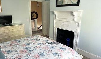 18 Wayman Ln, Bar Harbor, ME 04609