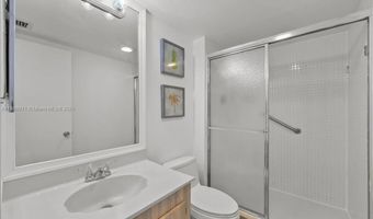 20515 E Country Club Dr 746, Aventura, FL 33180