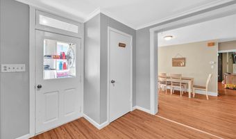 186 W MAIN St, Adamstown, PA 19501