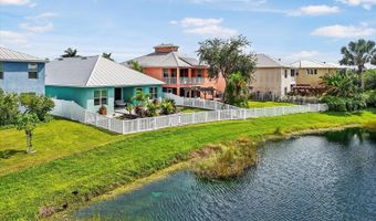 6412 GRENADA ISLAND Ave, Apollo Beach, FL 33572