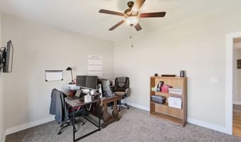 1404 S 10th St, Adel, IA 50003