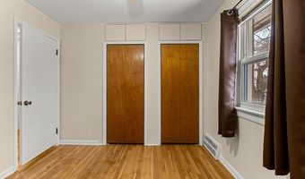 9804 Hubert Ave, Allen Park, MI 48101