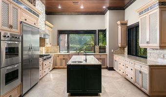 33 Promontory Ridge Dr, Las Vegas, NV 89135