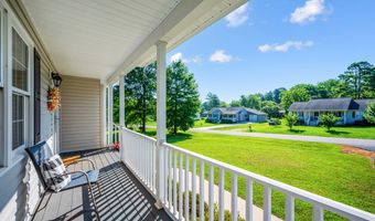 145 Pine St, Appomattox, VA 24522