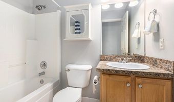 2808 Barclay Way, Ann Arbor, MI 48105