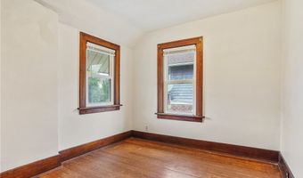1110 Linden Ave, Akron, OH 44310