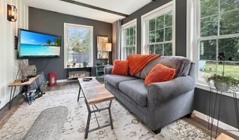 849 Hillcrest Dr, Ashland, OH 44805