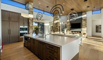 38777 N OCOTILLO RIDGE Dr, Carefree, AZ 85377