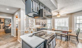 3769 OAK FOREST Dr, Bartlett, TN 38135