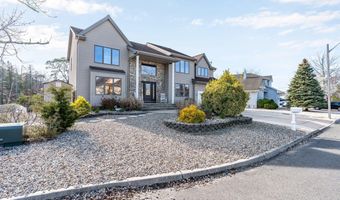 20 Dune Dr, Bayville, NJ 08721