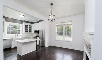 1800 Pine Creek Ave, Camden, SC 29020