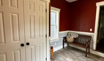 1315 S Belfast Ave, Augusta, ME 04330