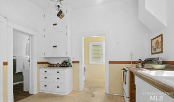 1610 N 8th St, Boise, ID 83702