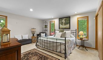 129 Woodbury, Blakeslee, PA 18610