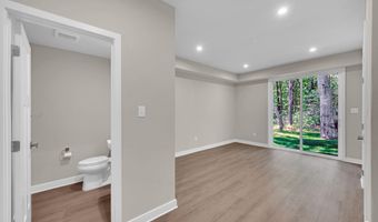9 Halifax Rd, Bayville, NJ 08721