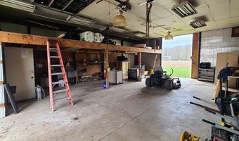 24800 DAYTON Rd, Armada, MI 48005