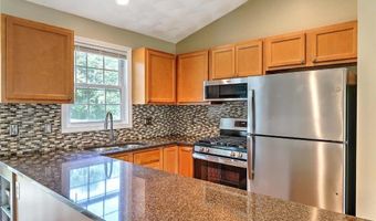 5 Craigie Ave, Johnston, RI 02919