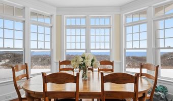 335 Cranberry Hole Rd, Amagansett, NY 11930