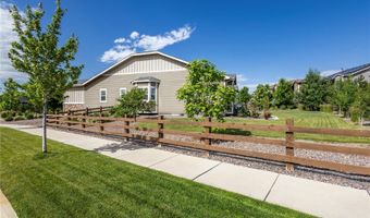 26722 E Peakview Pl, Aurora, CO 80016