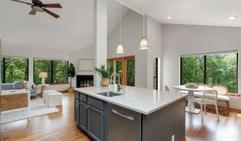 39368 LONGHILL Ln, Aldie, VA 20105