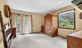 1329 Oakdale Dr, Bartlesville, OK 74006