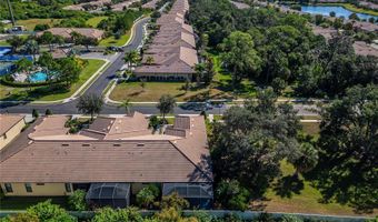420 CEDAR FALLS Dr, Apollo Beach, FL 33572