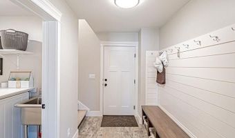 2871 Spring Gulch Dr, Idaho Falls, ID 83406