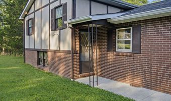 70 Resurrection Rd, Beattyville, KY 41311