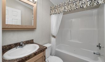 7 Emile Dr, Allenstown, NH 03275