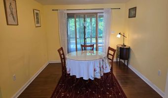 184 Carriage Hill Rd, Brattleboro, VT 05301