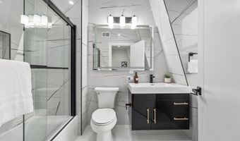 4411 5 ILLINOIS Ave NW, Washington, DC 20011