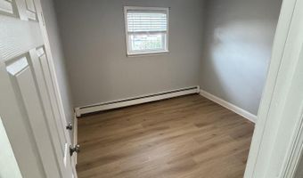 127 Bloomfield Rd, Barnegat, NJ 08005