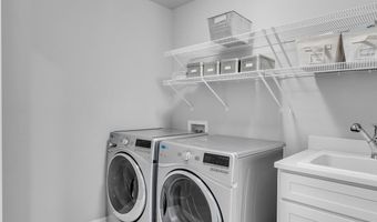 1091 Green Rd, Ann Arbor, MI 48105