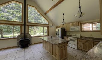 172 Kestrel Ln, Clark Fork, ID 83811