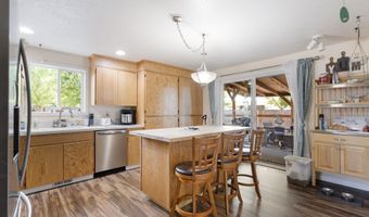 413 SE 8TH St, Battle Ground, WA 98604
