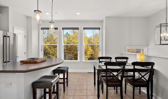 10900 HOLYSTONE Ln 503, Berlin, MD 21811