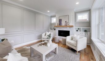 6410 WINNEPEG Rd, Bethesda, MD 20817