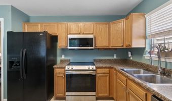 345 Meadow Creek Dr, Benton, AR 72015