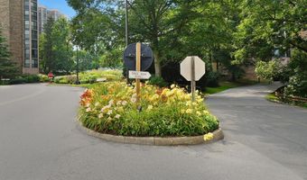 5904 MOUNT EAGLE Dr 105, Alexandria, VA 22303