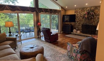 8488 Windfall Ridge Rd, Athens, OH 45701